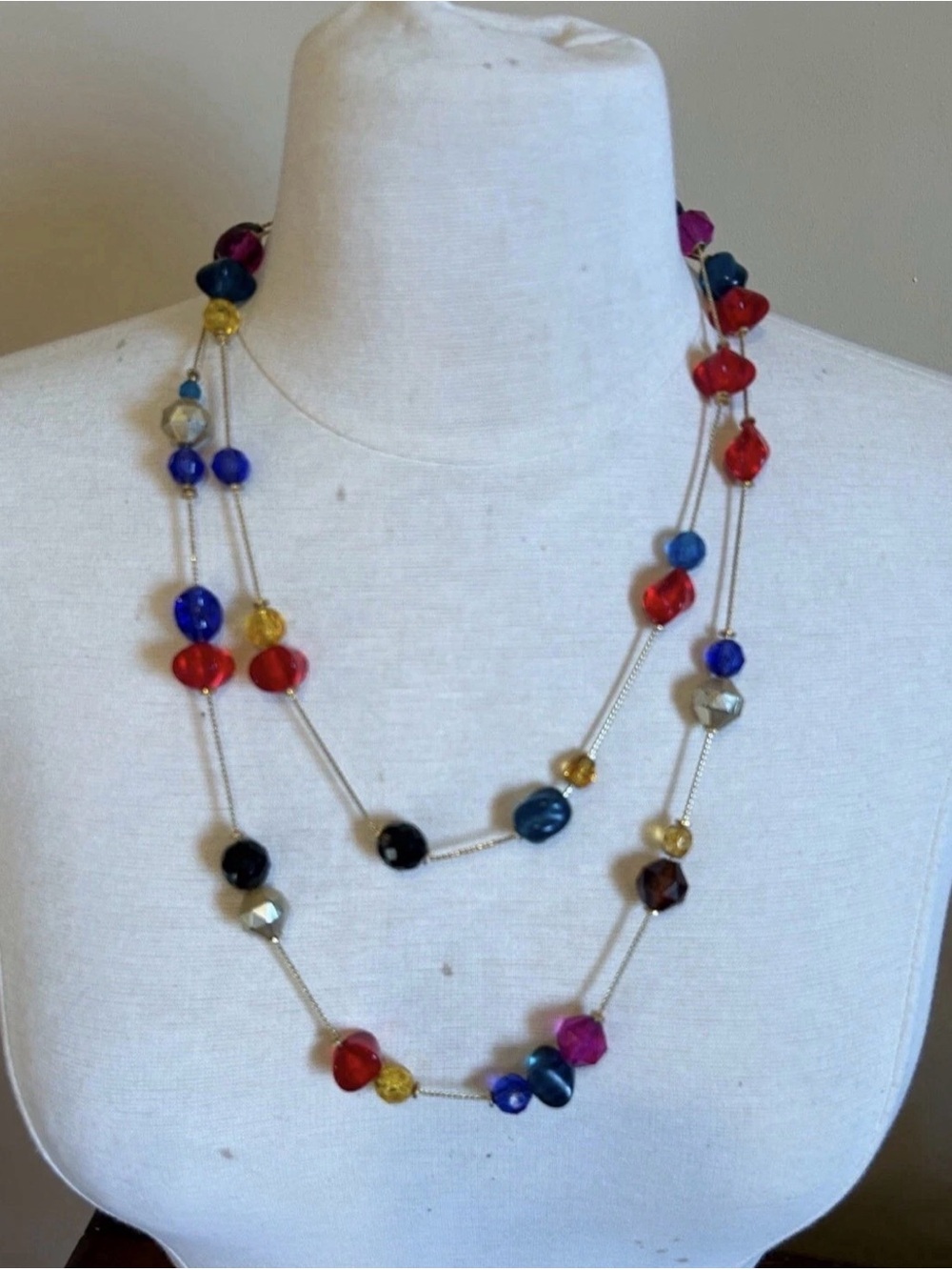 Multi Color Plastic Lucite Beaded Long Lightweight Necklace
